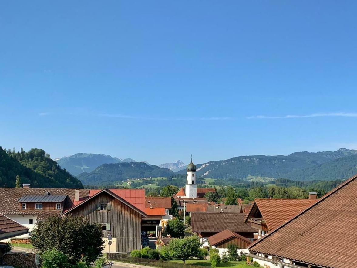 AllgäuBlick - Die Ferienwohnung Sonthofen Exterior foto